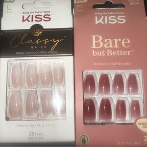 KISS glue on  Nail Sets